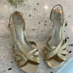 Brand new strapping dress gold shoes